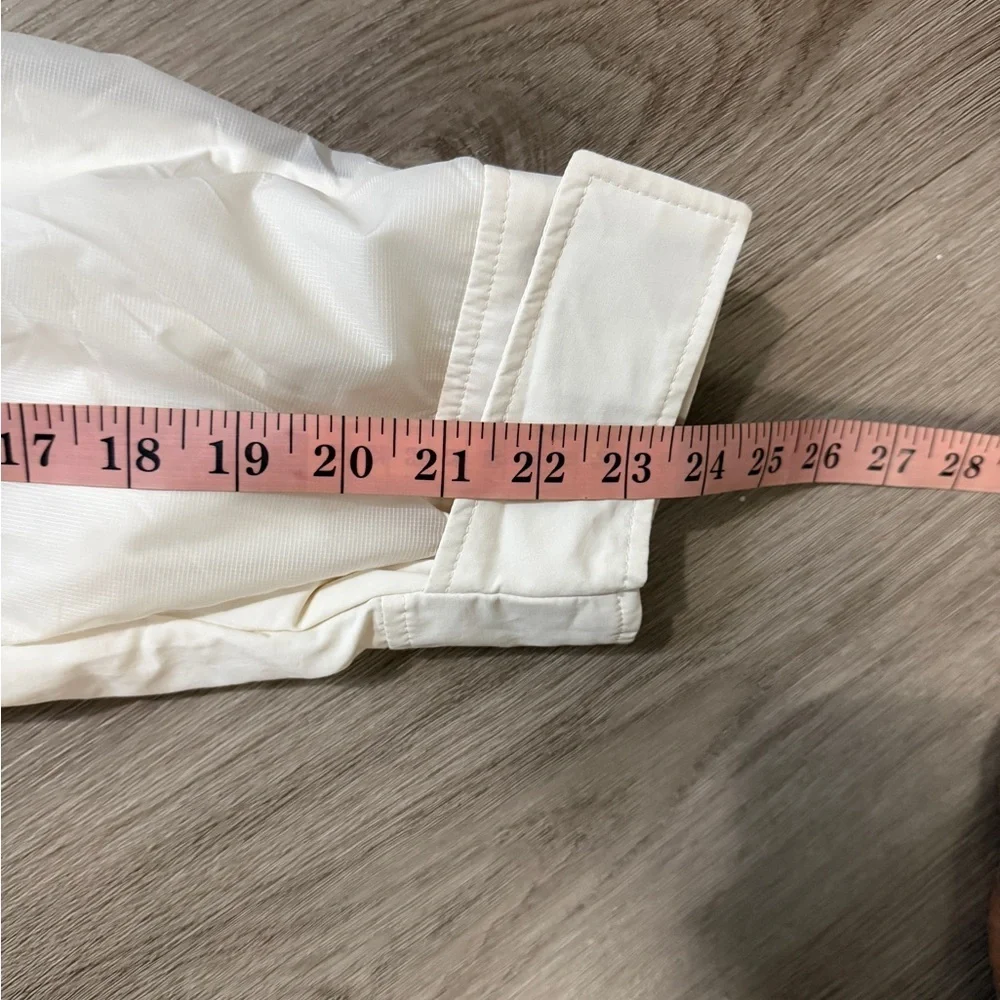 The North Face White Hooded Pullover Windbreaker